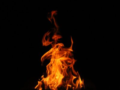 Kobieta w Ogniu | Niedziela Zesłania Ducha Świętego